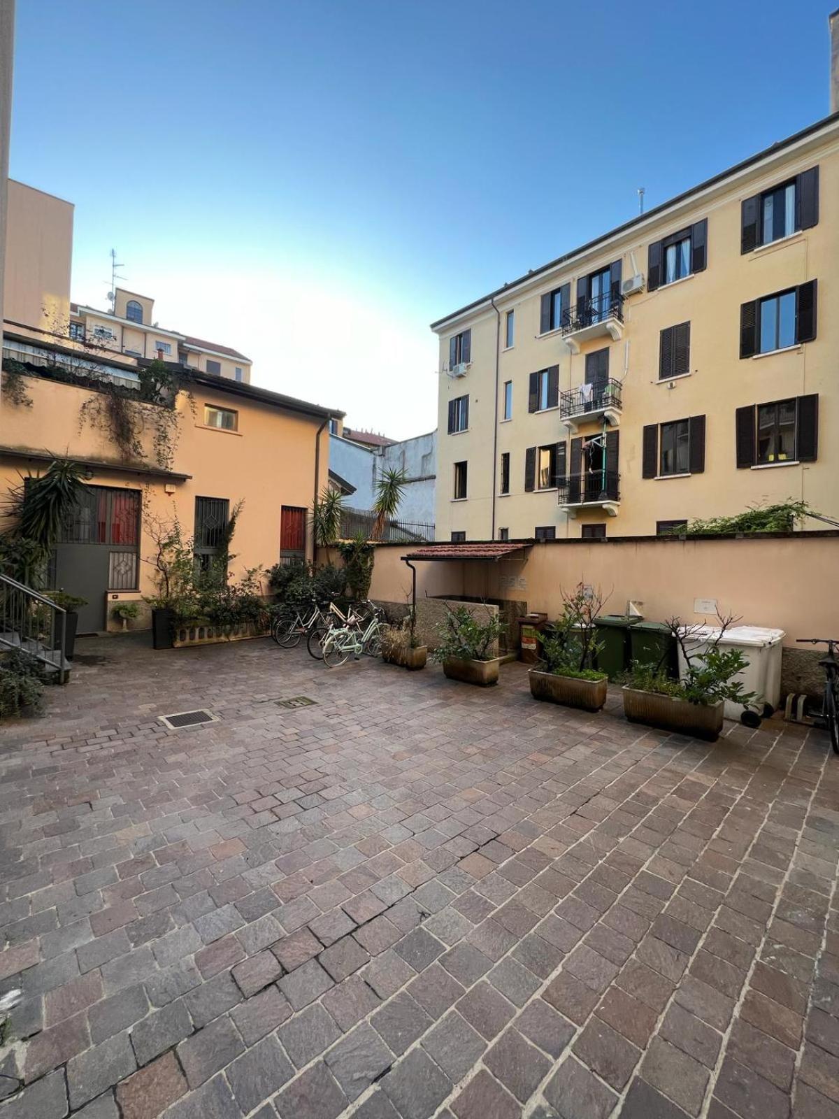 Cortivo House Suite Perugino 8 Milan Bagian luar foto
